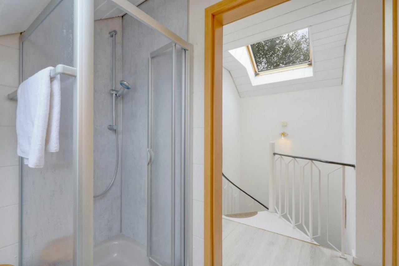 Seepark Kirchheim Ferienhaus Bei Zeta Mit Sauna 外观 照片