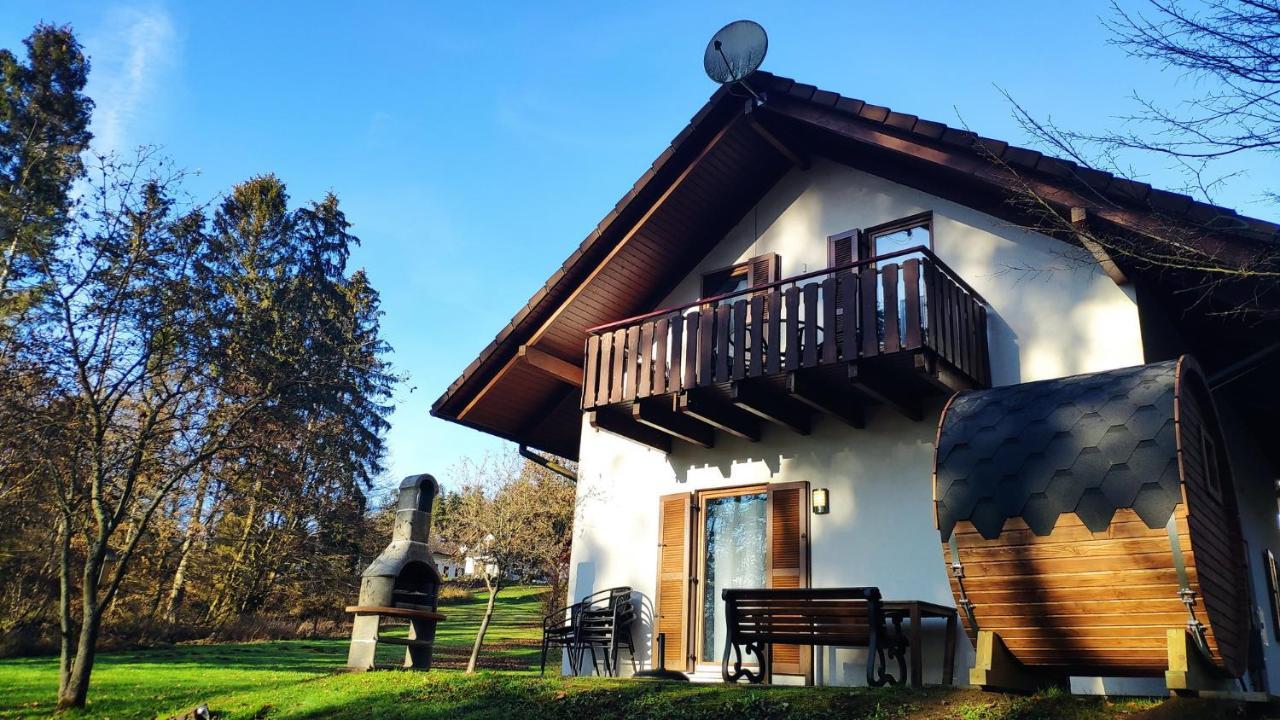 Seepark Kirchheim Ferienhaus Bei Zeta Mit Sauna 外观 照片